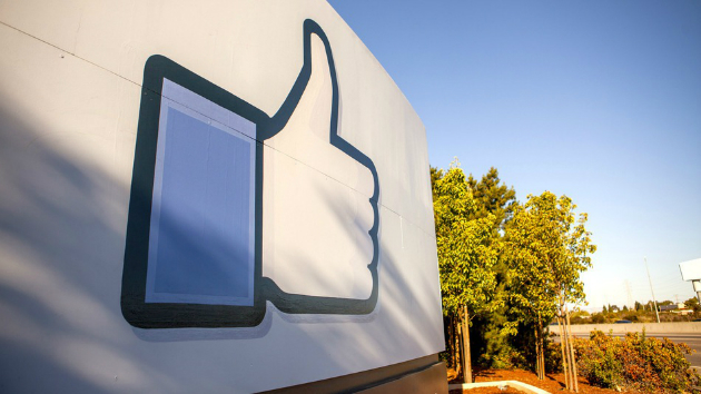 Facebook-sign-15